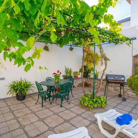Maravilhas House , In Madeira Island פונשל