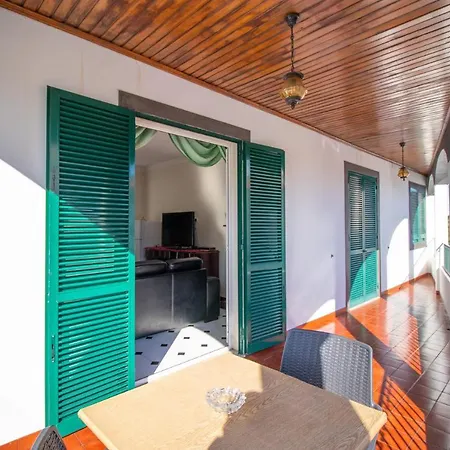 בית הארחה Maravilhas House , In Madeira Island